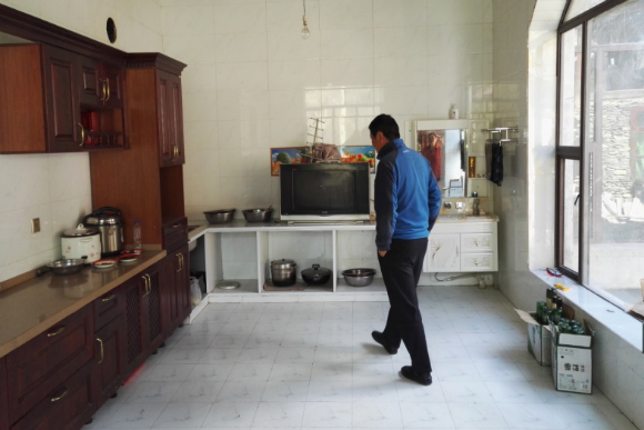 图片2.jpg 图片2.jpg